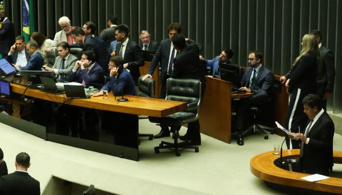  Câmara aprova em segundo turno PEC da Segurança Pública 